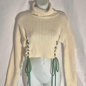 FASHION NOVA cropped oversized sweater, turtleneck. braided front, white, Small